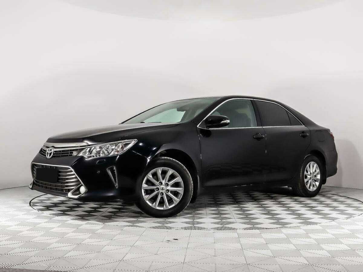Toyota Camry, 2016 - фото №1