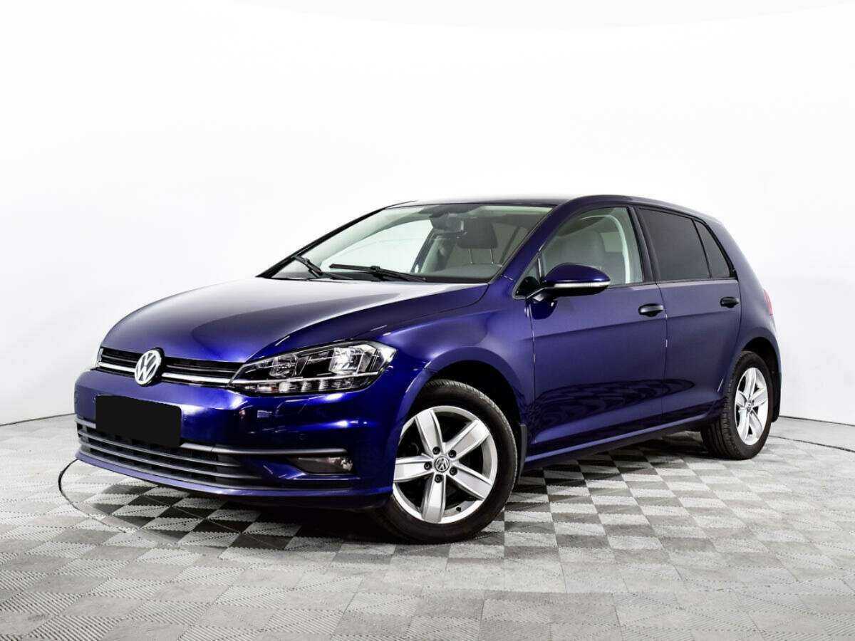 Volkswagen Golf, 2018 - фото №1