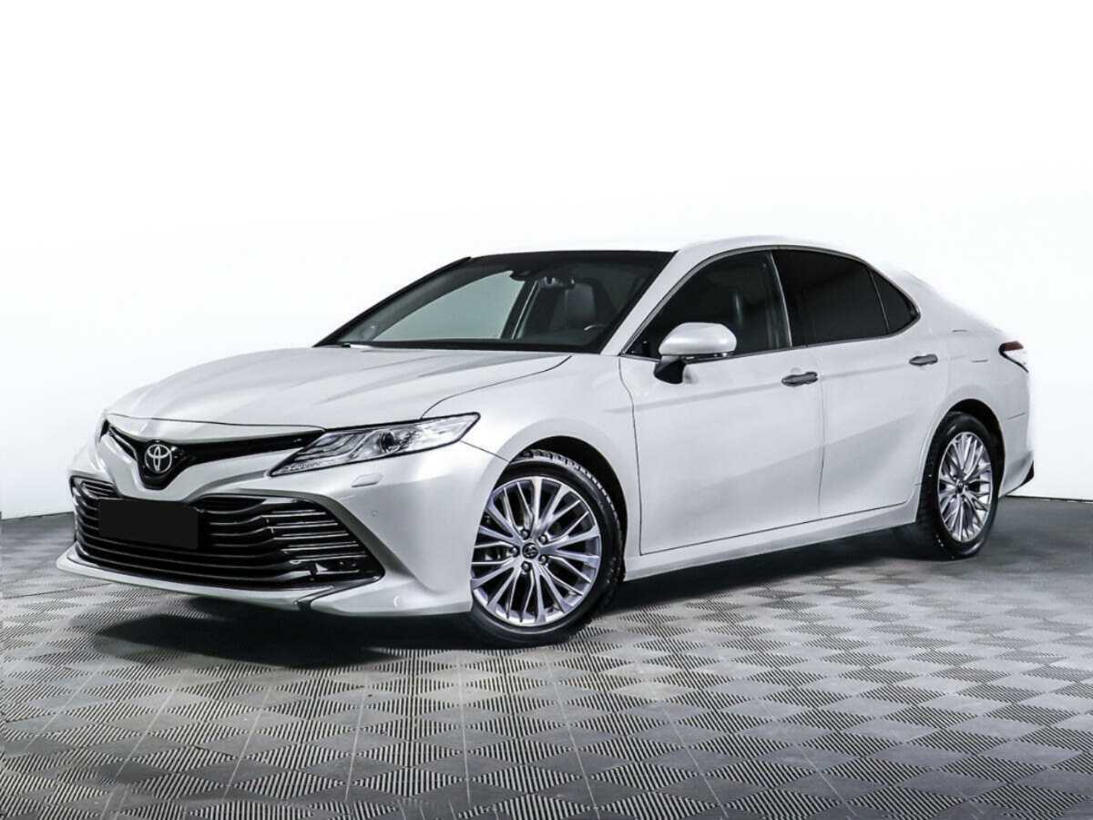 Toyota Camry, 2018