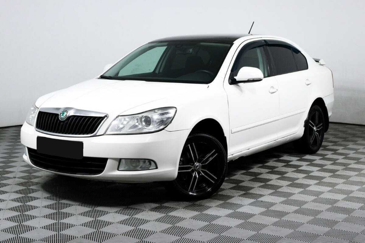 Skoda Octavia, 2012 - фото №1