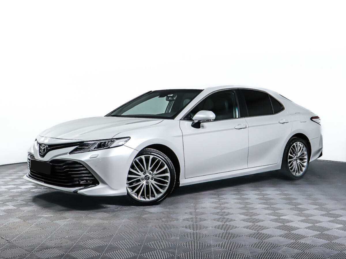 Toyota Camry, 2020