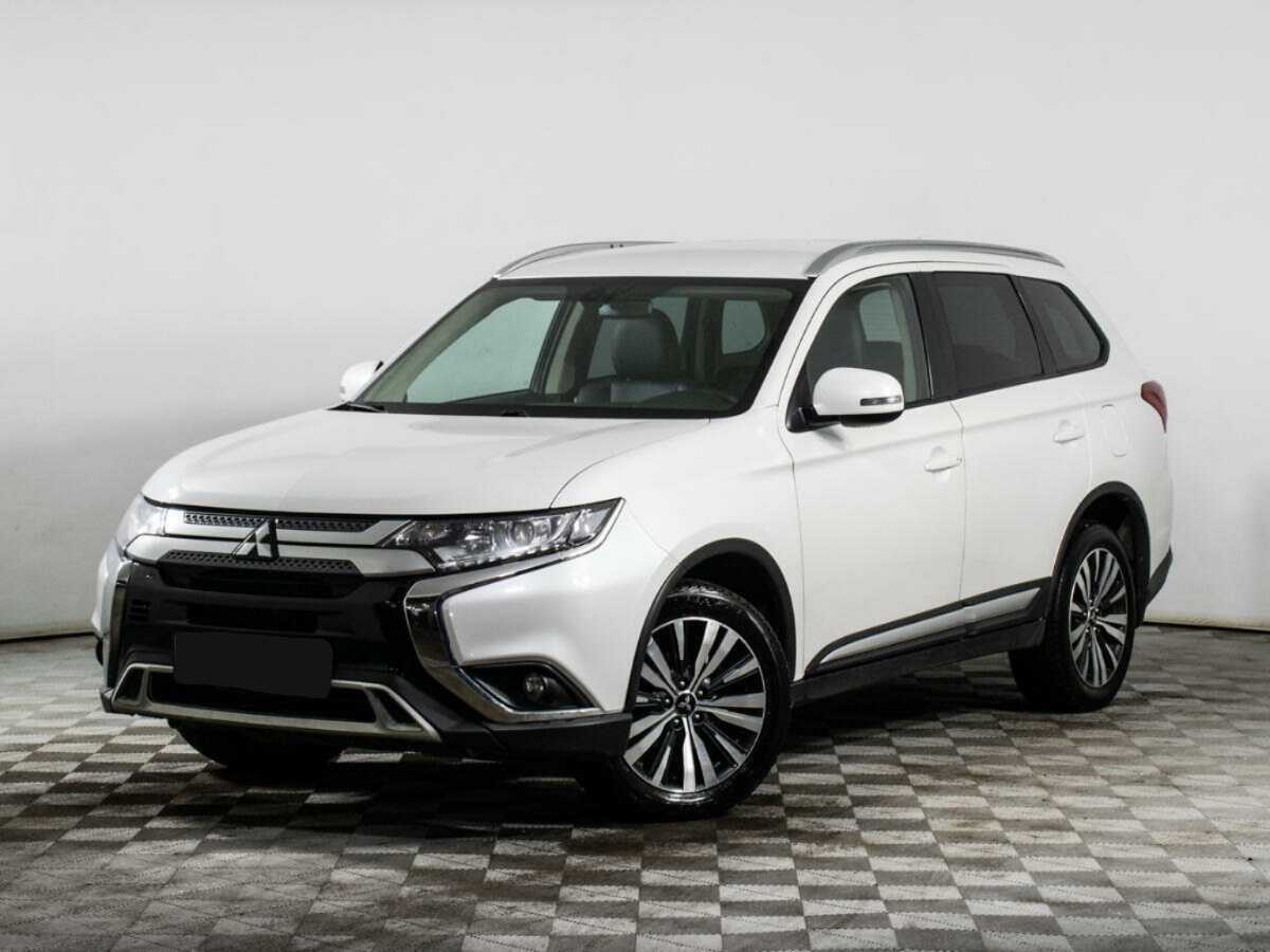 Mitsubishi Outlander, 2020