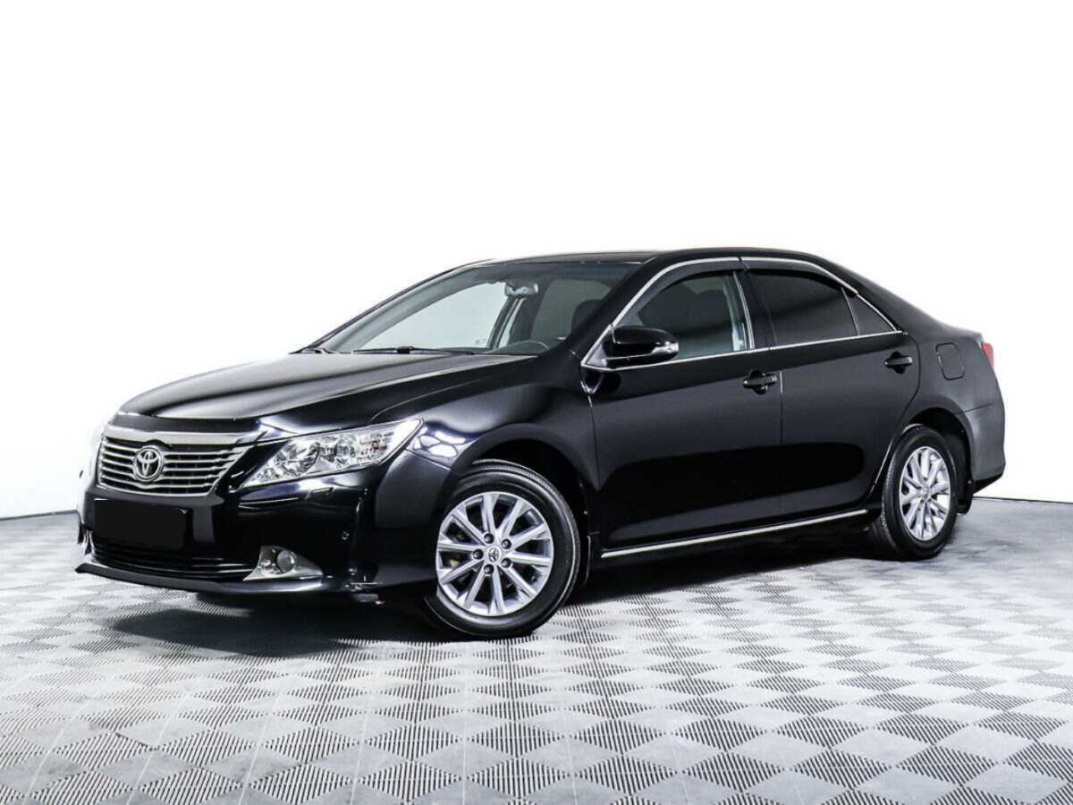 Toyota Camry, 2014 - фото №1
