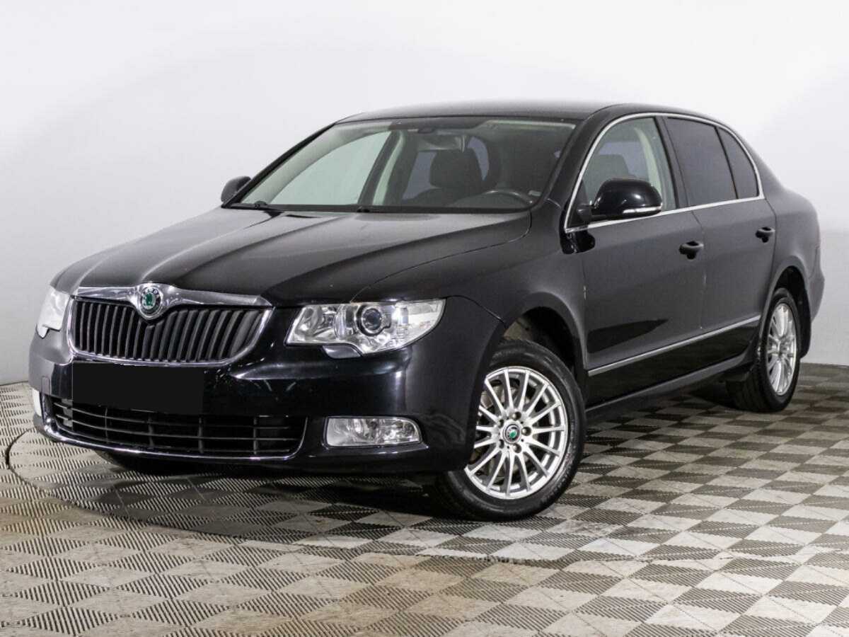 Skoda Superb, 2012 - фото №1