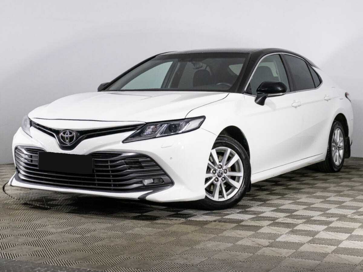 Toyota Camry, 2019 - фото №1