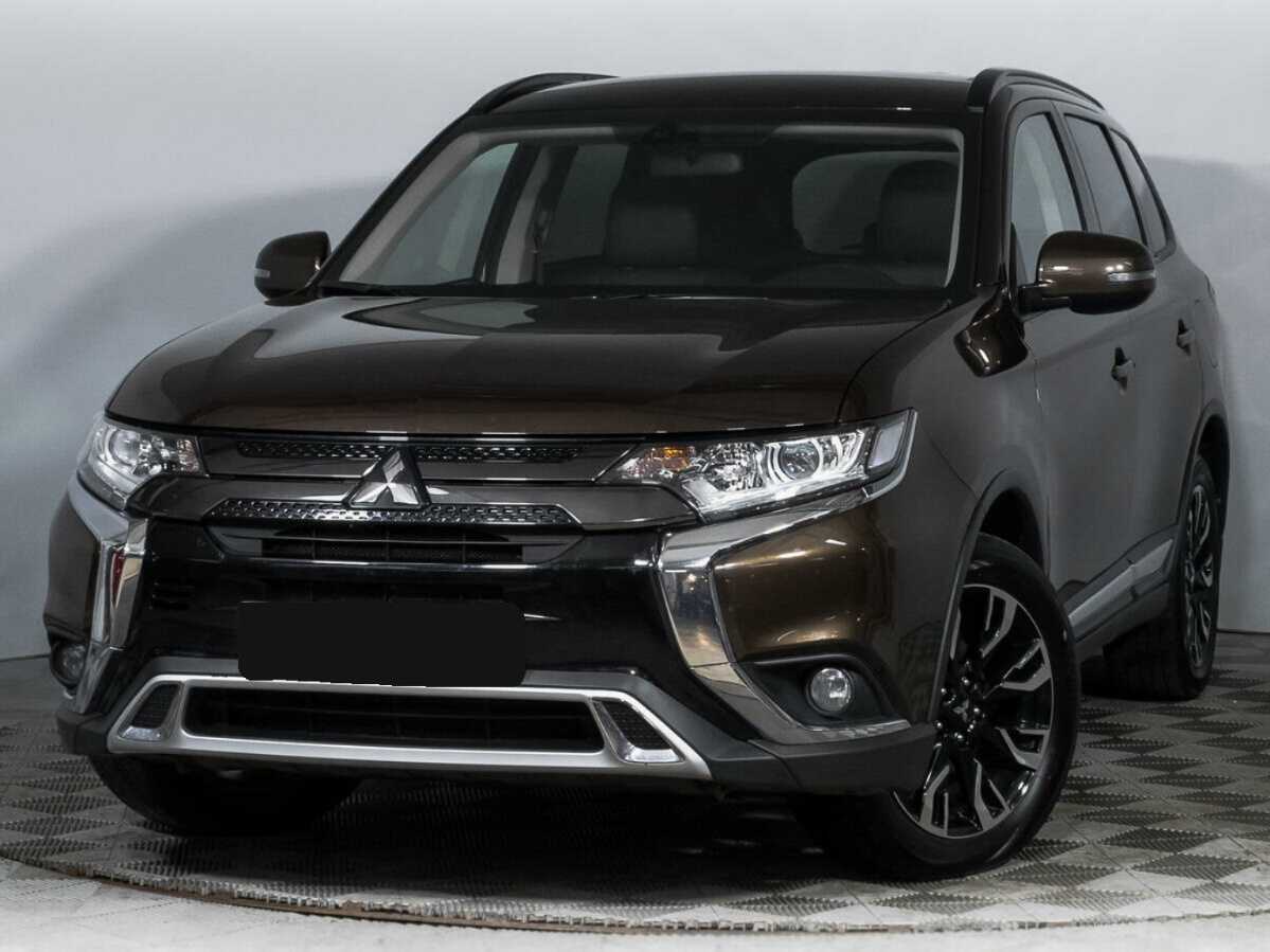 Mitsubishi Outlander, 2021