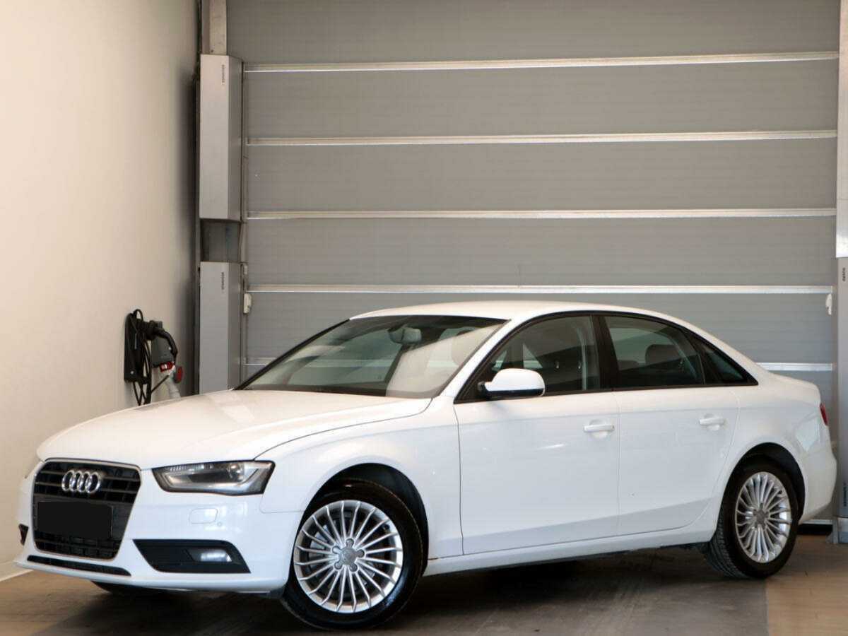 Audi A4, 2013