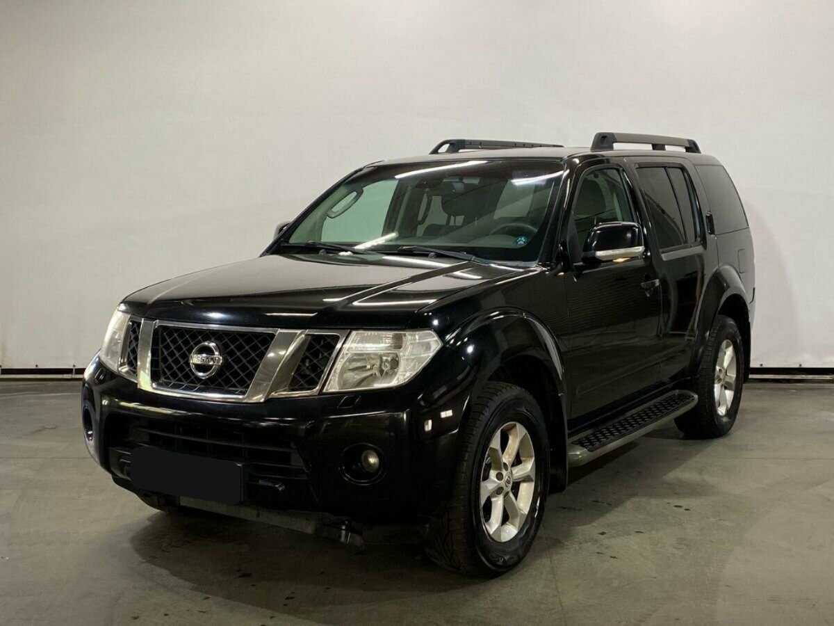 Nissan Pathfinder, 2012 - фото №1