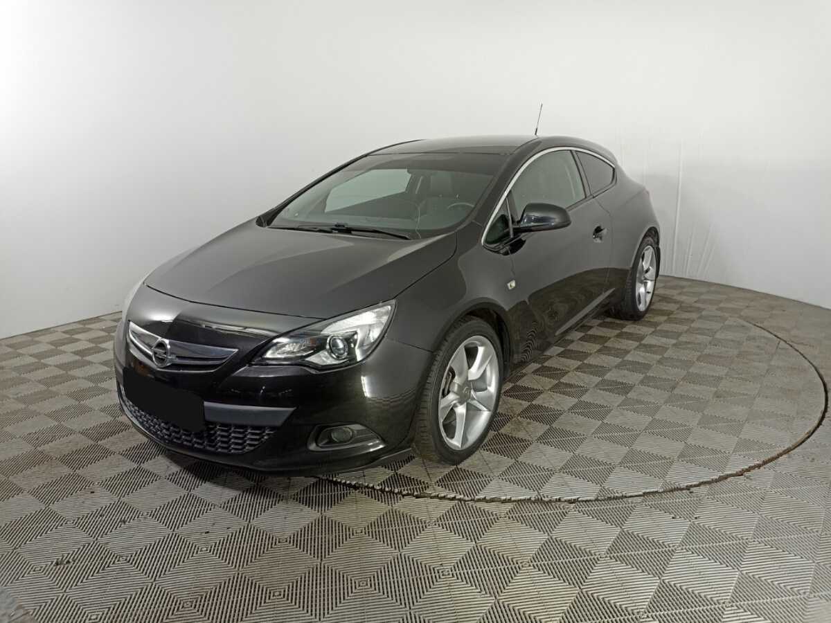 Opel Astra GTC, 2013 - фото №1