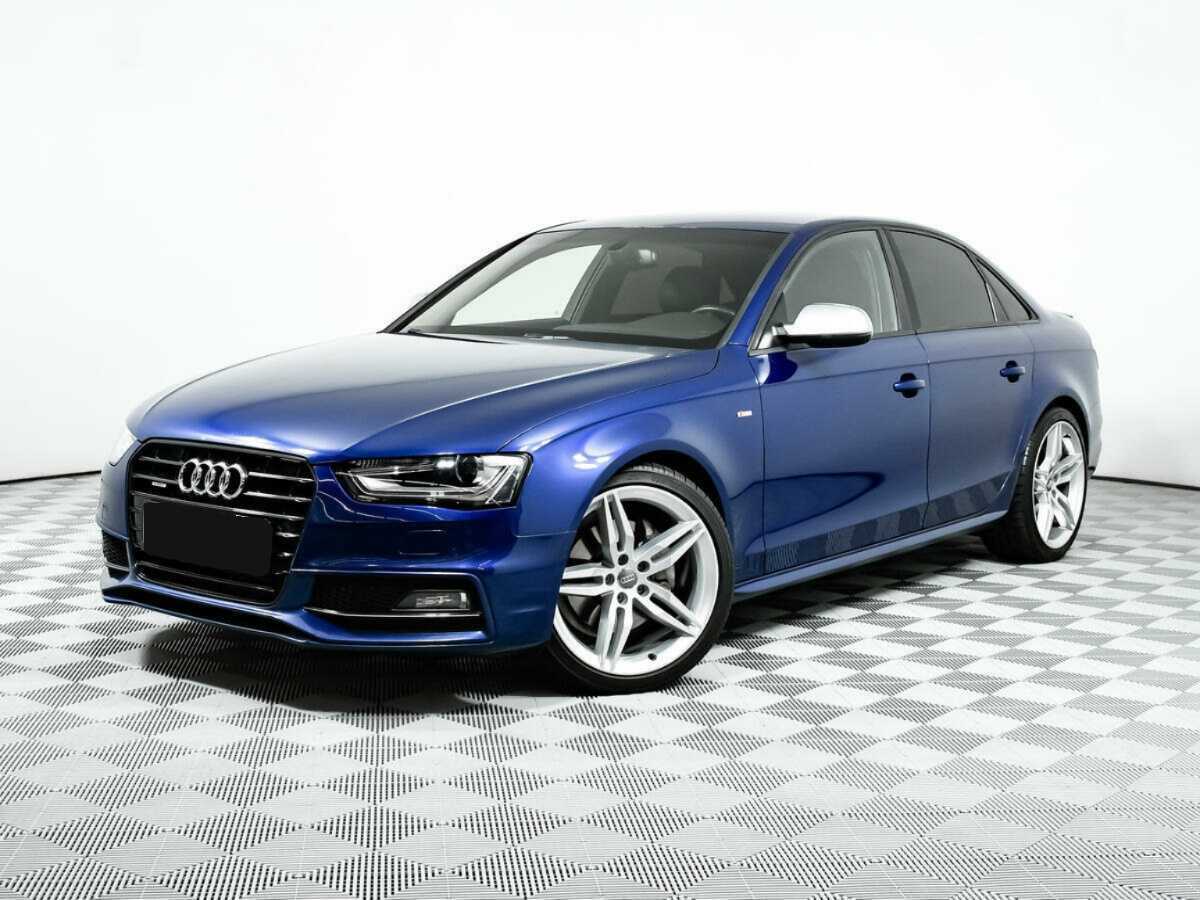 Audi A4, 2014