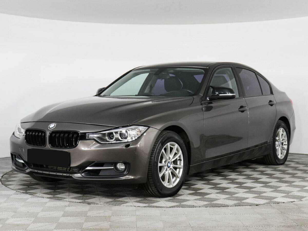 BMW 3 серии 320i, 2013