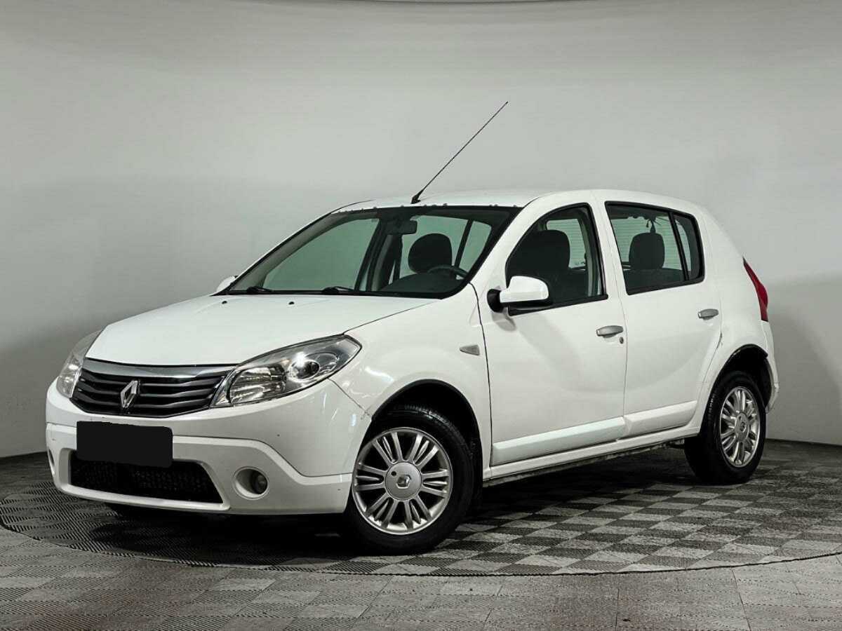 Renault Sandero, 2013
