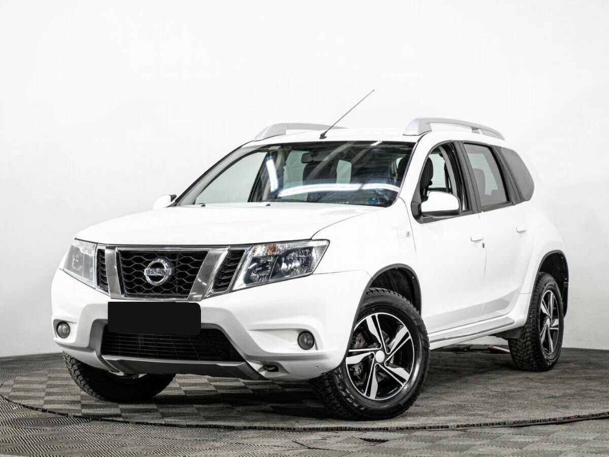 Nissan Terrano, 2015 - фото №1
