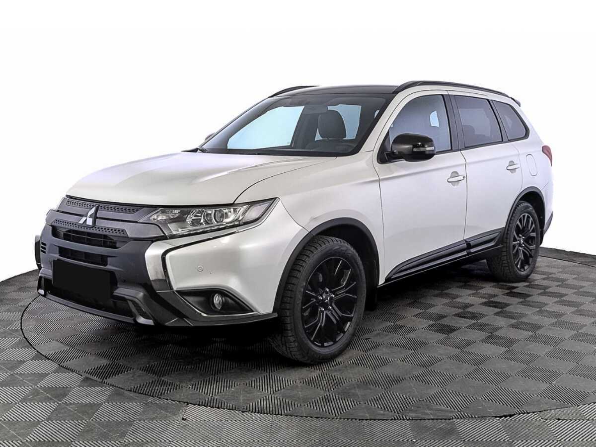 Mitsubishi Outlander, 2022 - фото №1