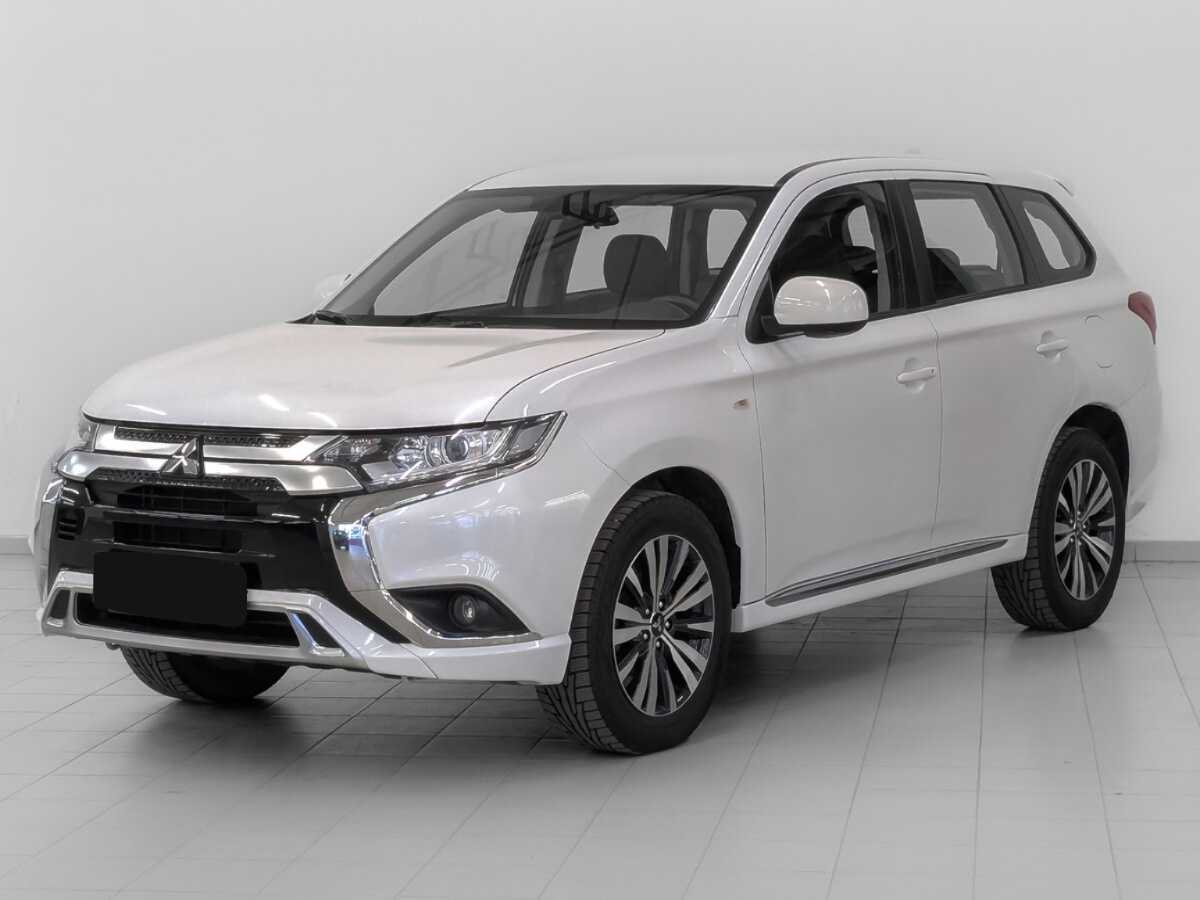 Mitsubishi Outlander, 2022