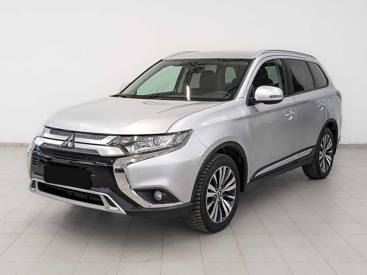 Mitsubishi Outlander, 2020