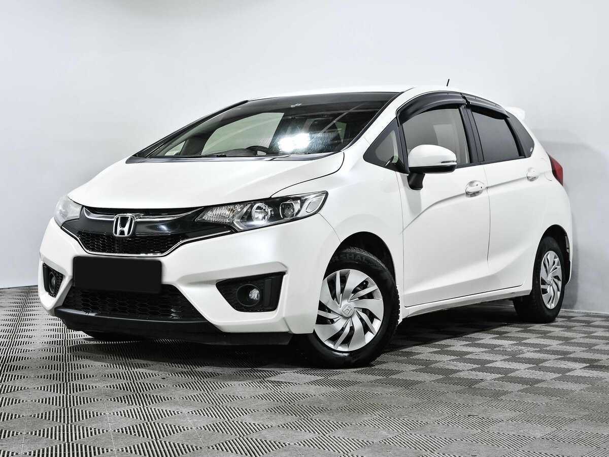 Honda Fit, 2016 - фото №1