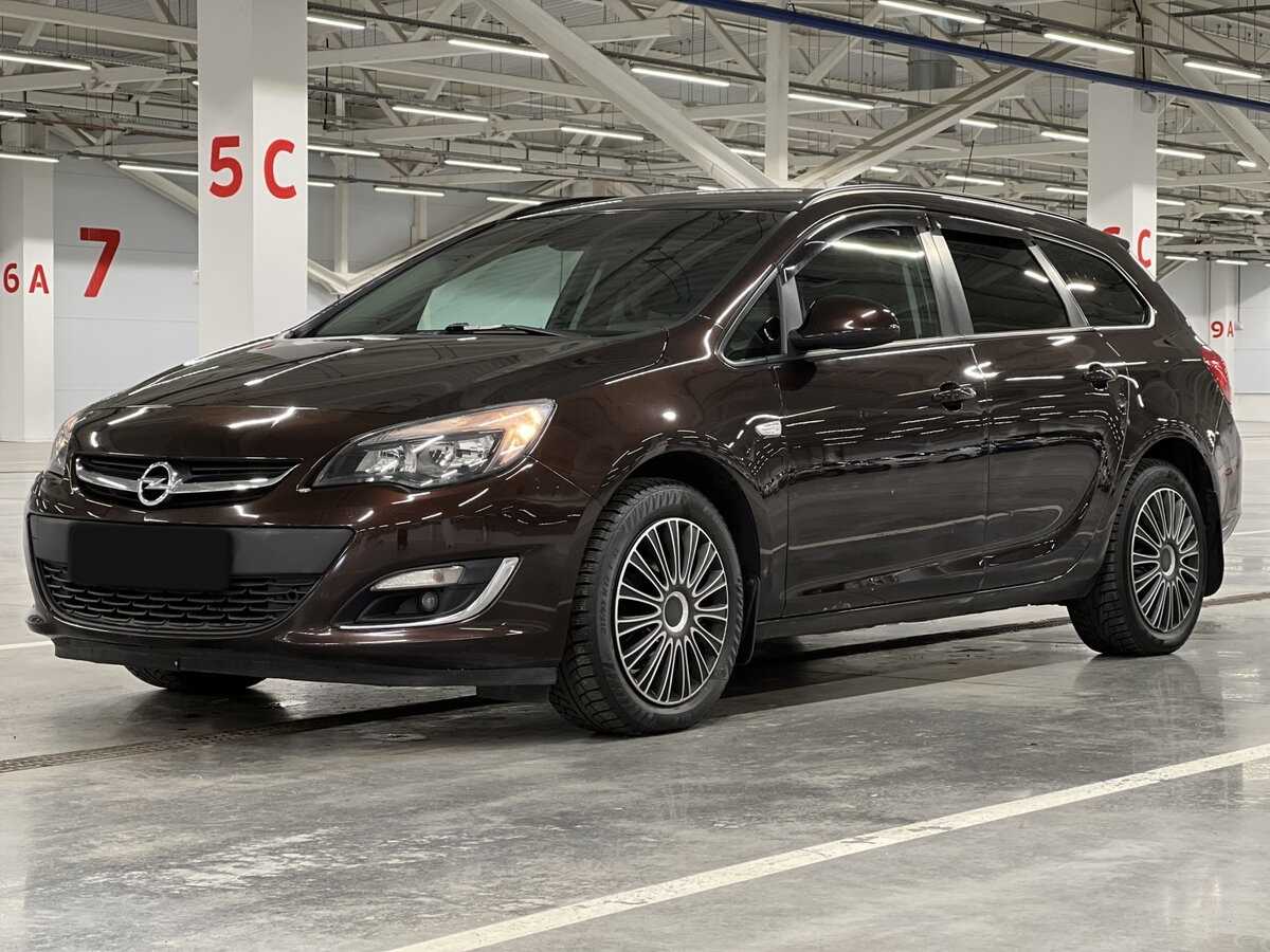 Opel Astra, 2013