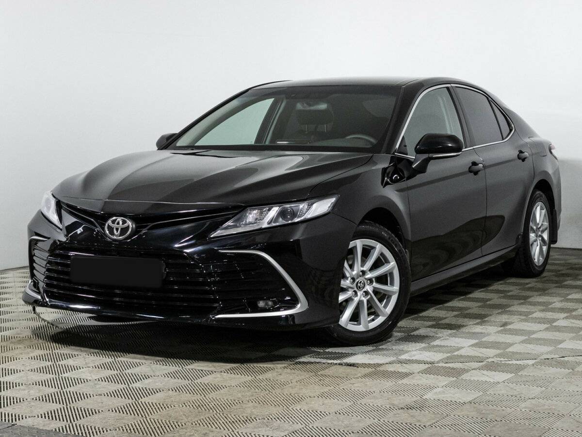 Toyota Camry, 2021 - фото №1
