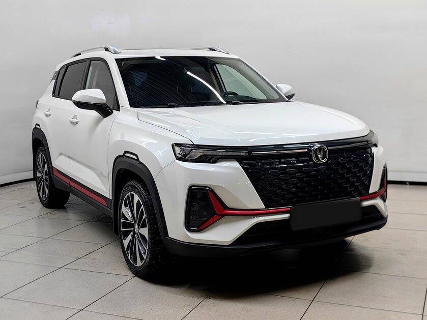 Changan CS35 Plus, 2023 - фото №1