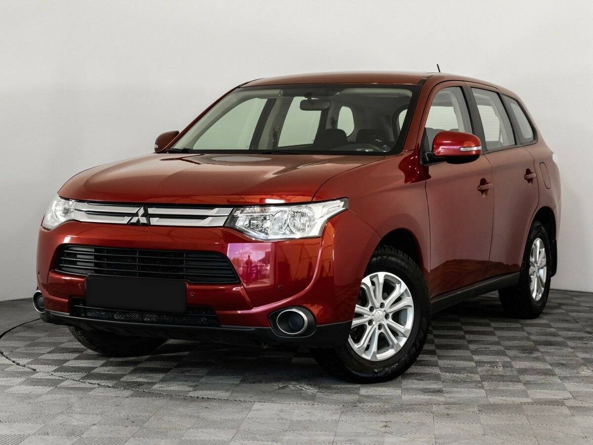 Mitsubishi Outlander, 2014