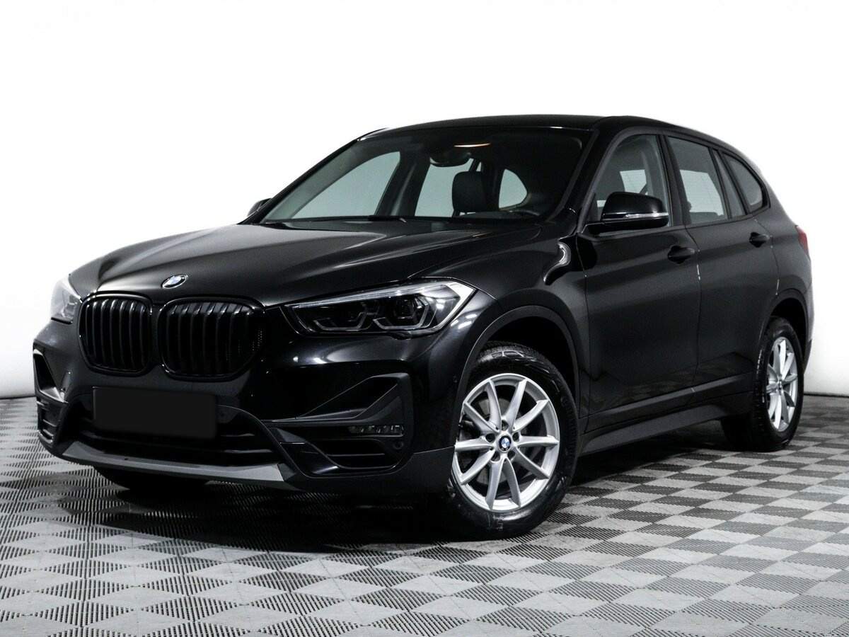 BMW X1 18i sDrive, 2021