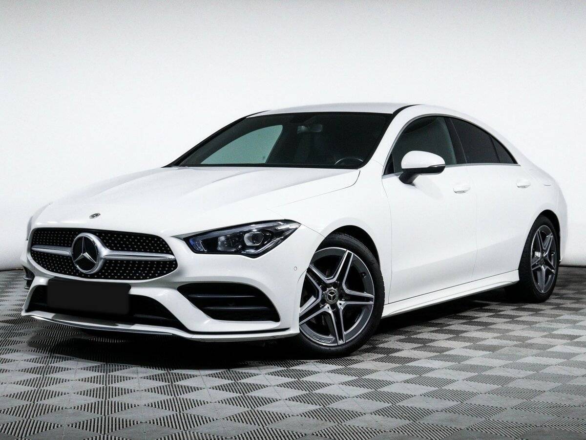 Mercedes-Benz CLA 200, 2021