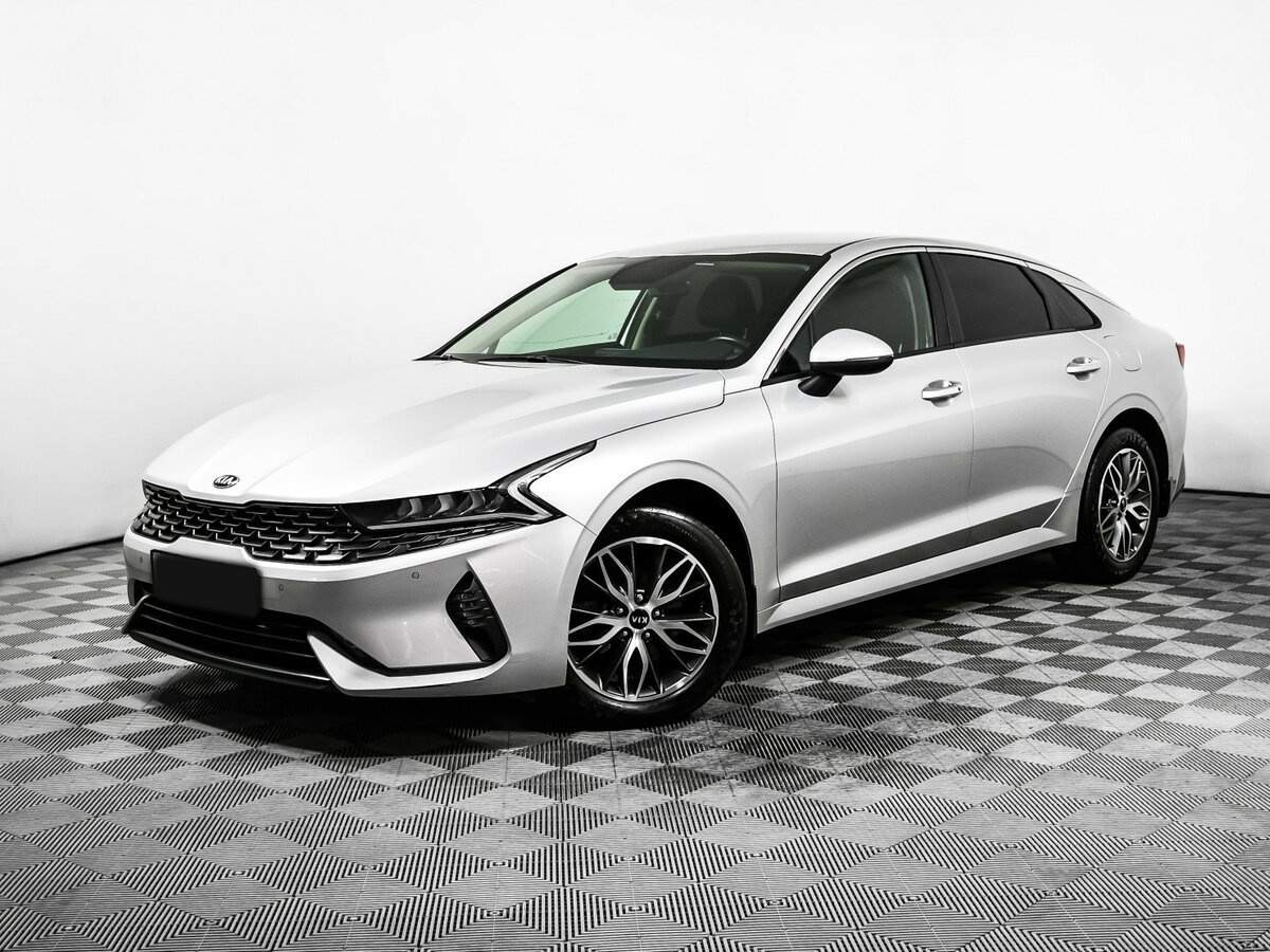 Kia K5, 2021