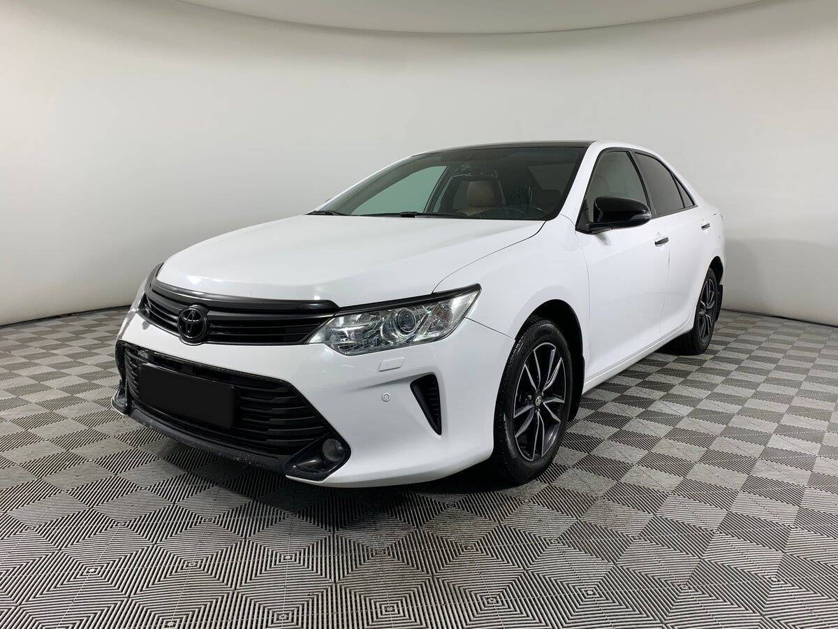 Toyota Camry, 2017