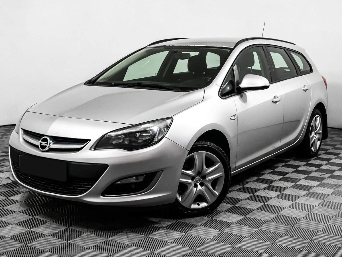Opel Astra, 2013 - фото №1