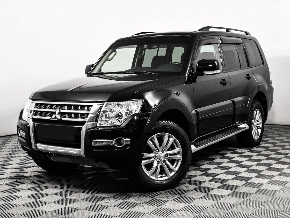 Mitsubishi Pajero, 2015