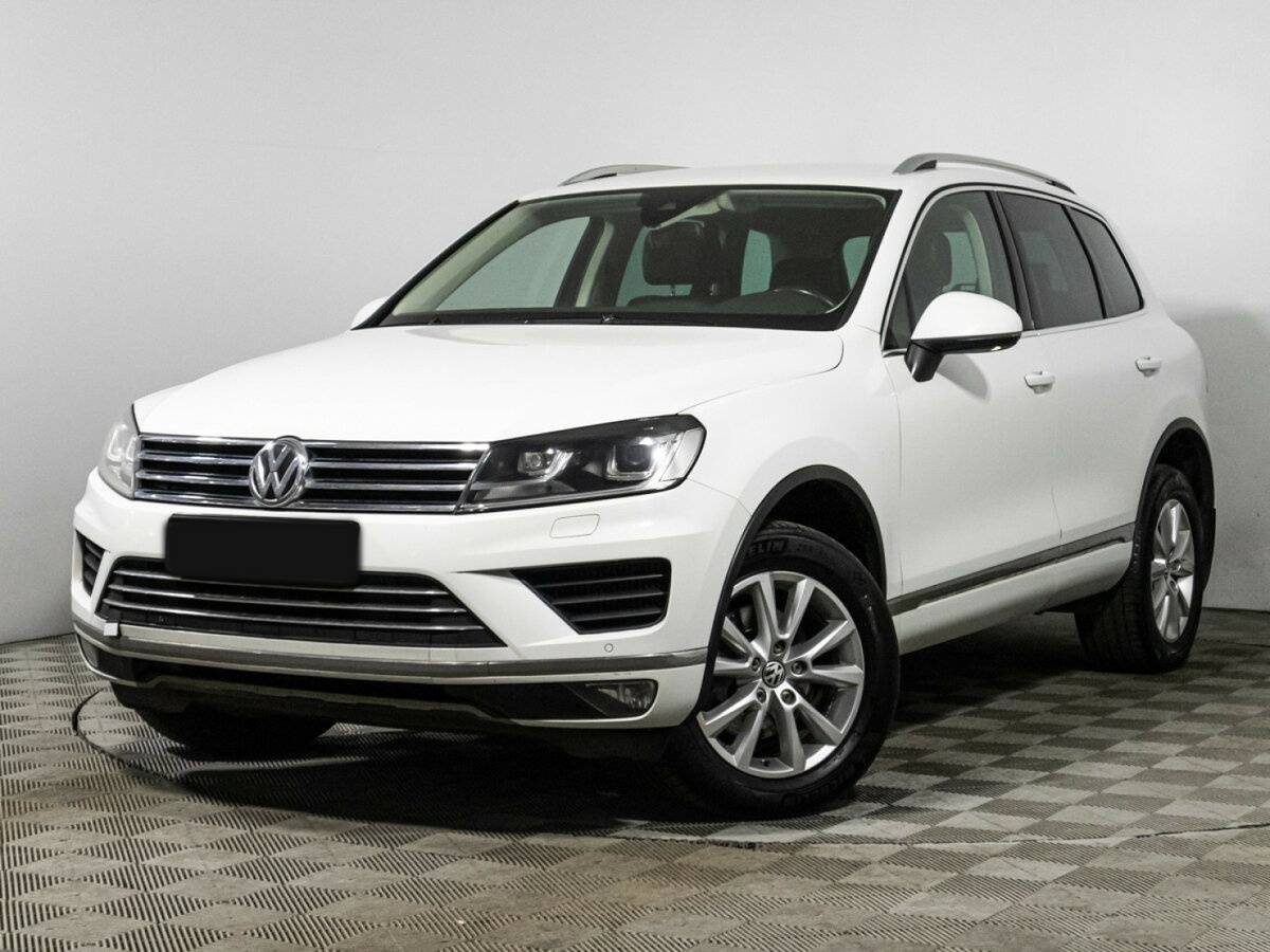 Volkswagen Touareg, 2016 - фото №1