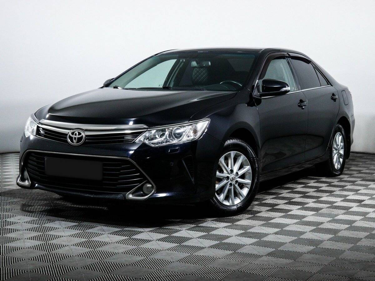 Toyota Camry, 2015 - фото №1