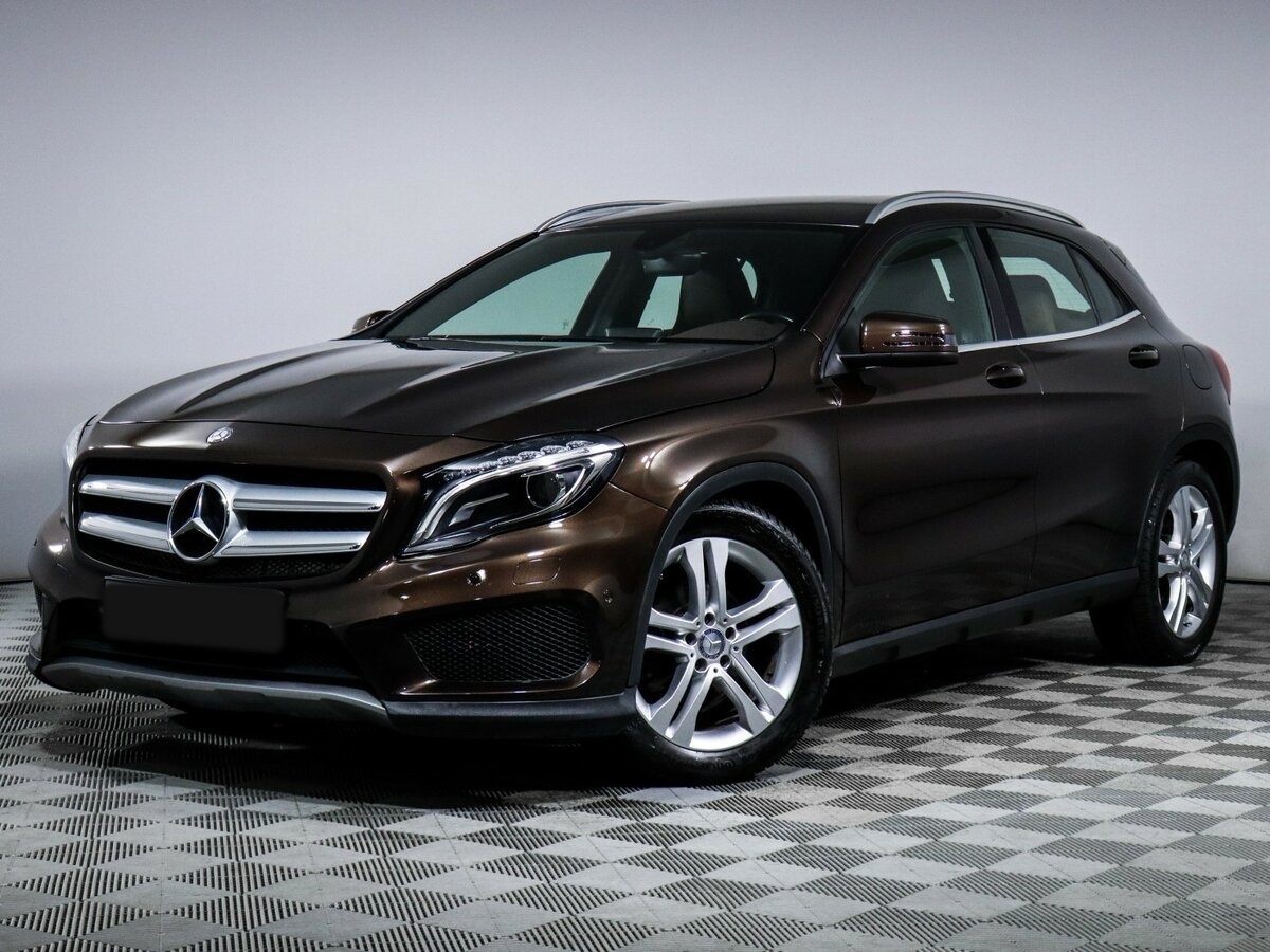 Mercedes-Benz GLA 200 I (X156), 2014