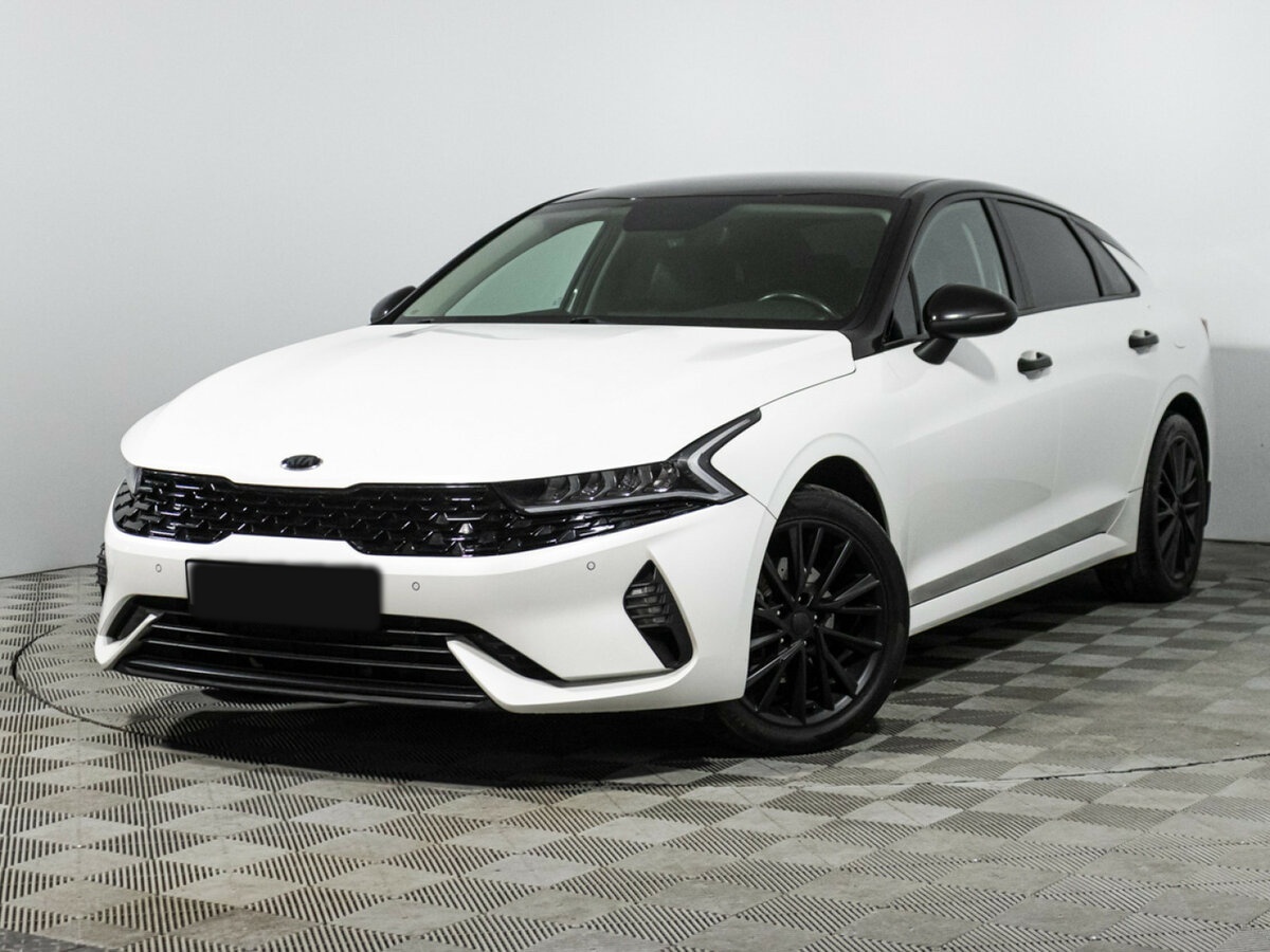 Kia K5 III, 2021