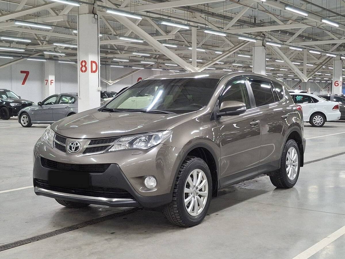 Toyota RAV4 IV (XA40), 2013