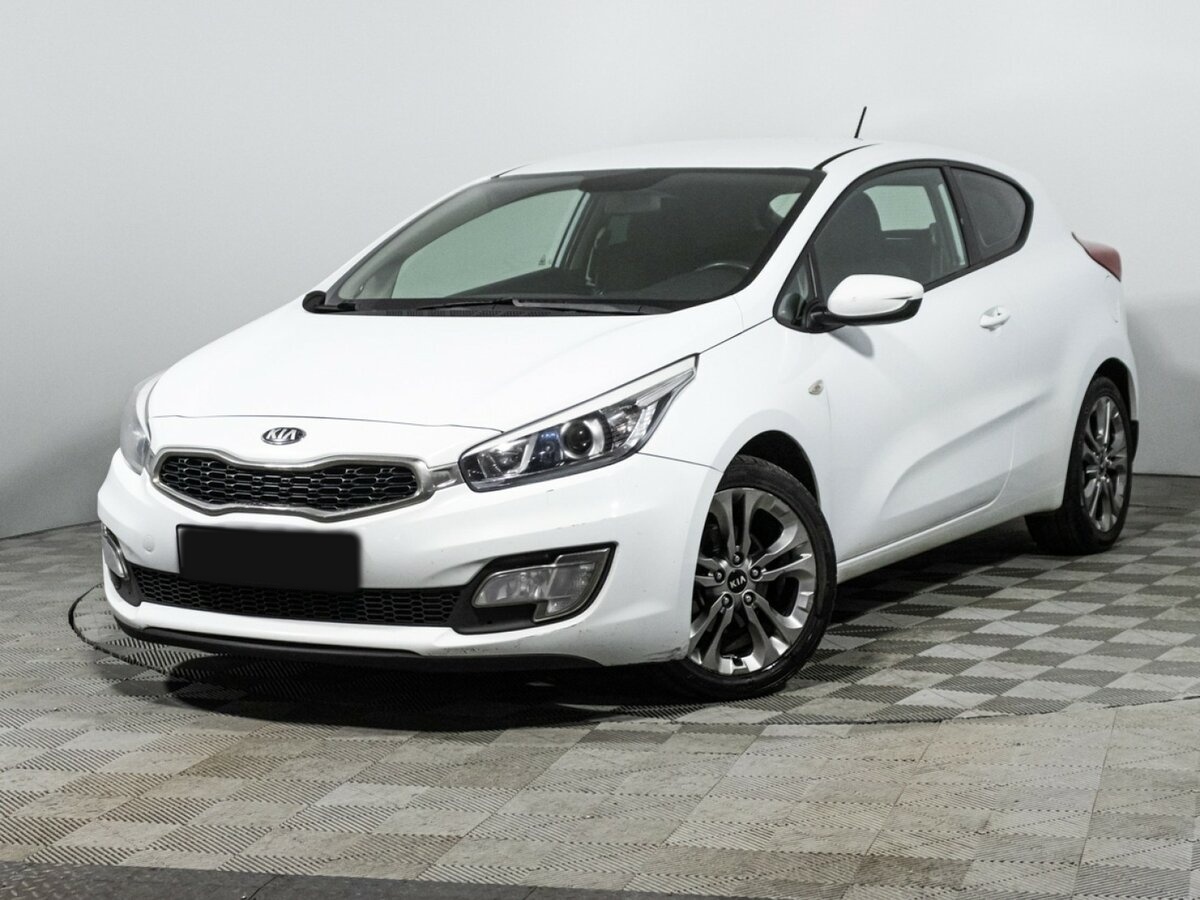 Kia Ceed II, 2013