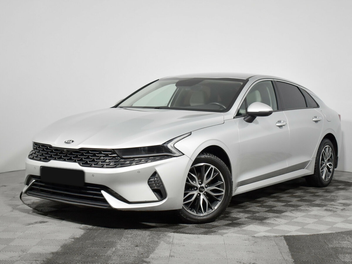 Kia K5 III, 2021